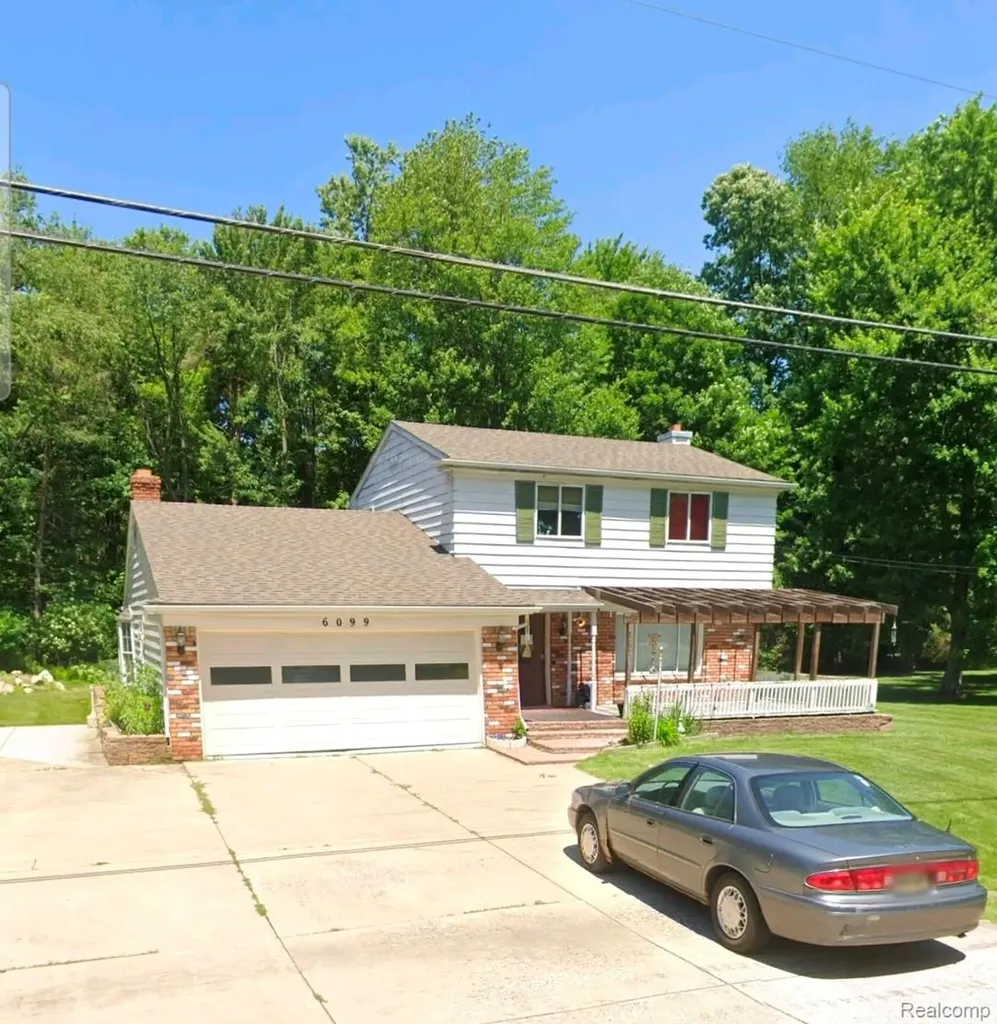 6099 Brookwood Drive Burton City MI 48509
