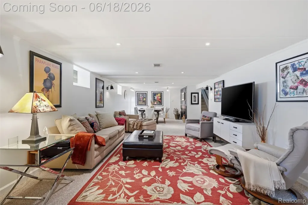 25531 Crystal Spring Court Farmington Hills City MI 48336