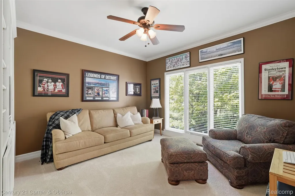 24081 Wintergreen Novi City MI 48374