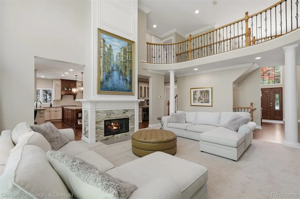 24081 Wintergreen Novi City MI 48374