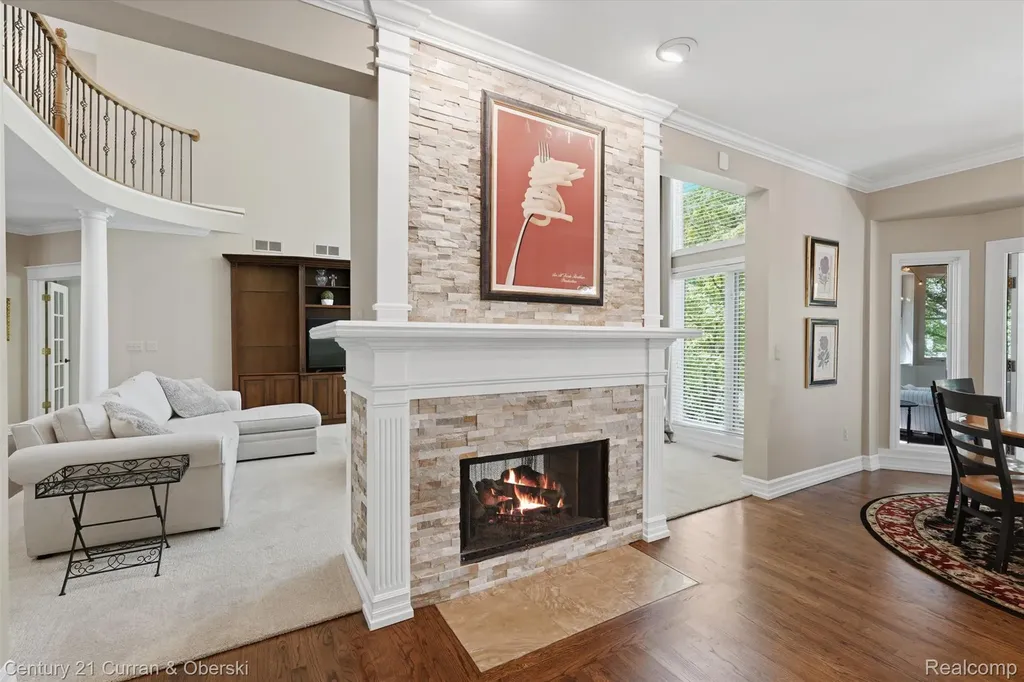 24081 Wintergreen Novi City MI 48374