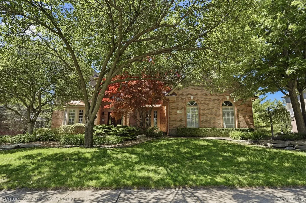 24081 Wintergreen Novi City MI 48374
