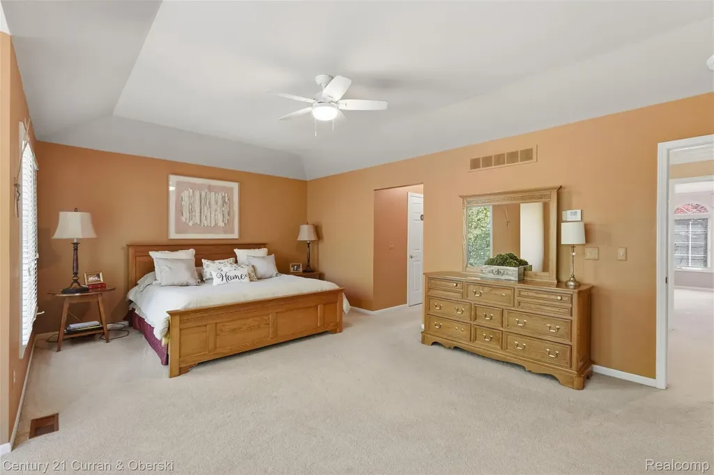 24081 Wintergreen Novi City MI 48374