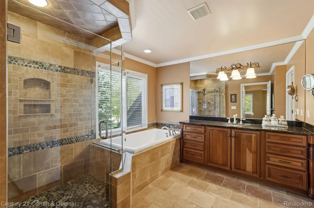 24081 Wintergreen Novi City MI 48374