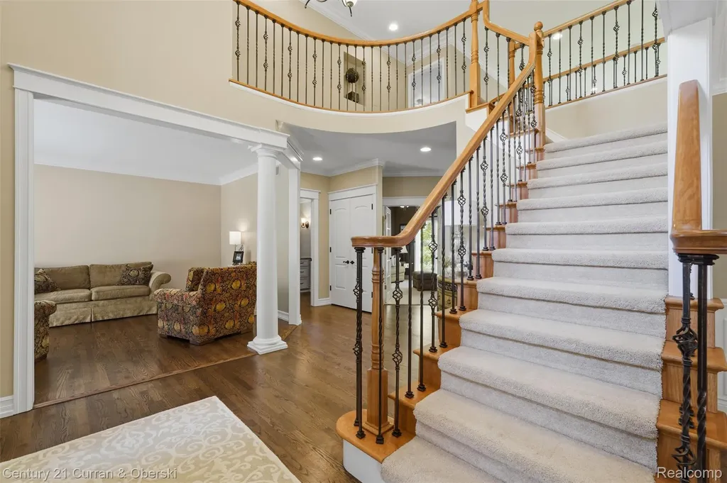 24081 Wintergreen Novi City MI 48374