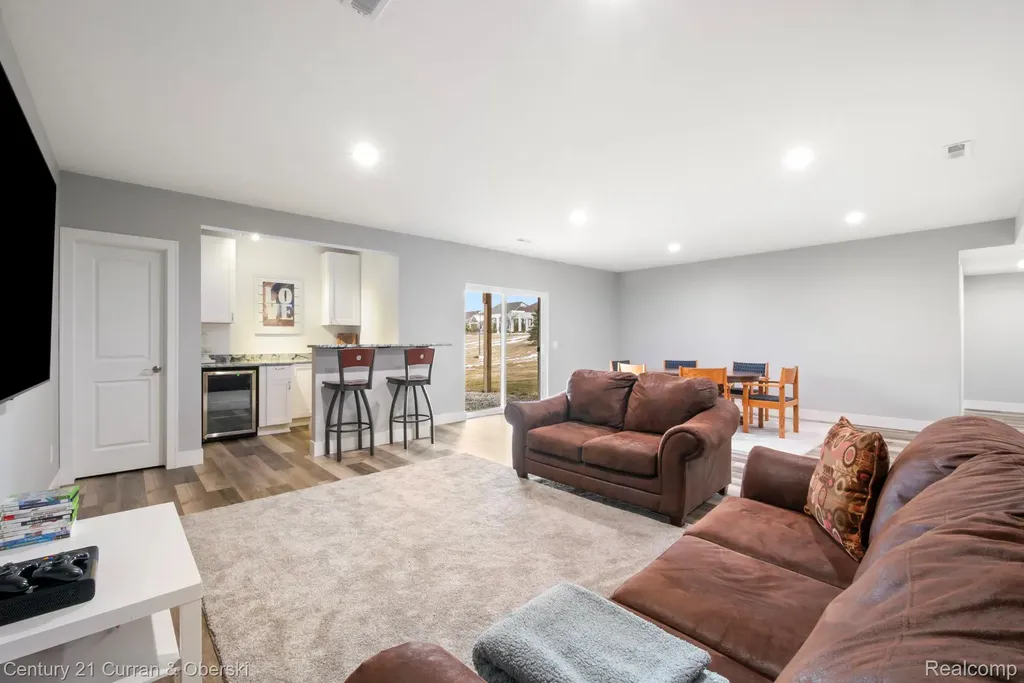 17291 Garden Ridge Lane Northville Township MI 48168