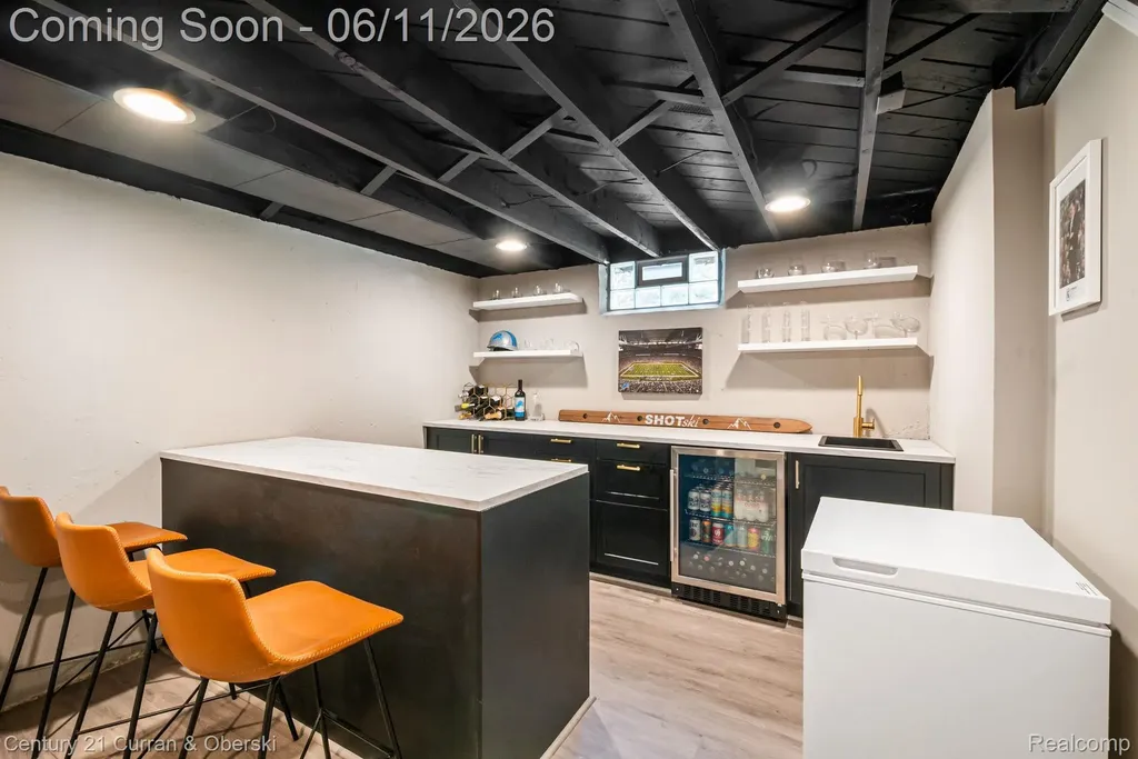 704 N Edison Avenue Royal Oak City MI 48067