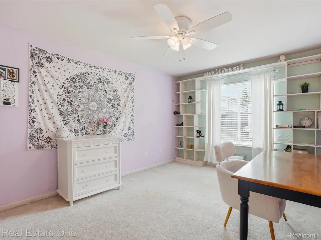 1786 Four Seasons Drive Hartland Township MI 48843