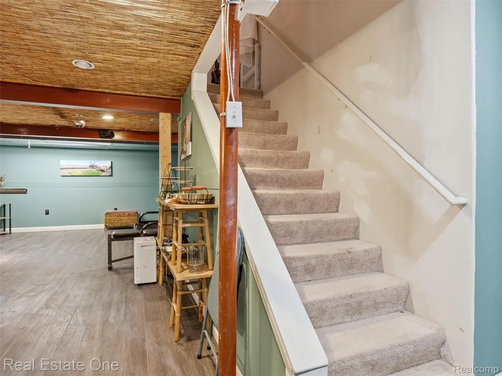 1786 Four Seasons Drive Hartland Township MI 48843
