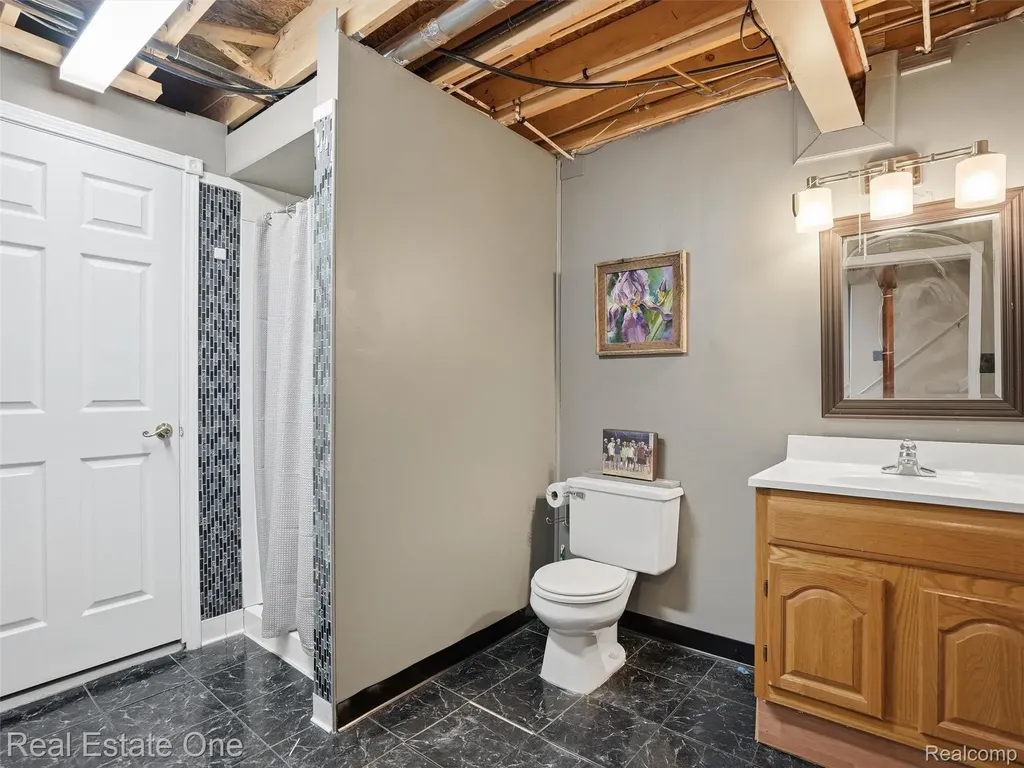 1786 Four Seasons Drive Hartland Township MI 48843