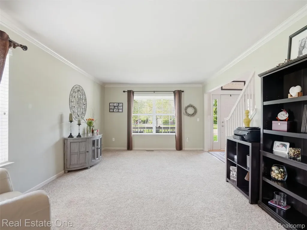 1786 Four Seasons Drive Hartland Township MI 48843