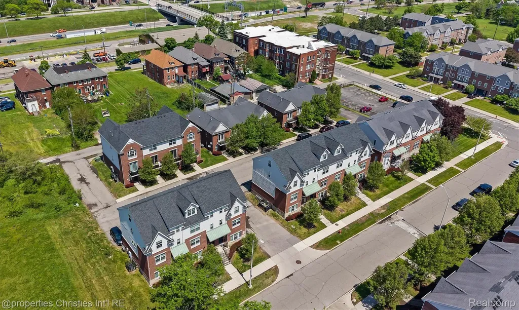 281 E Palmer Street Detroit City MI 48202