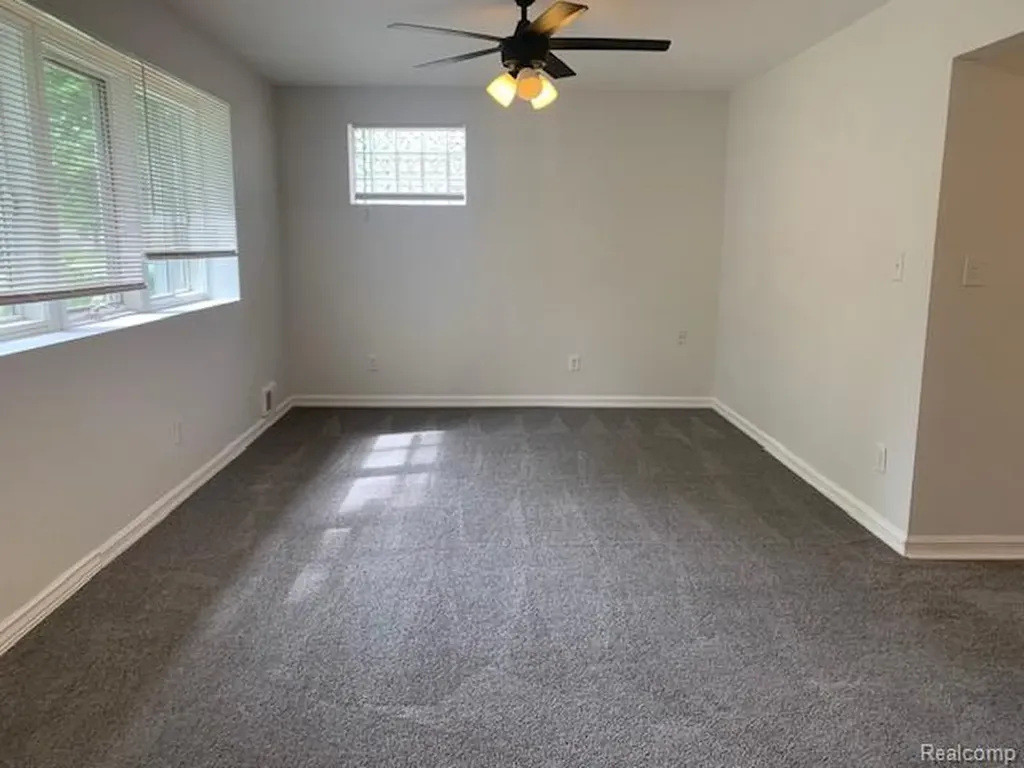 9167 Groschner Street Taylor City MI 48180