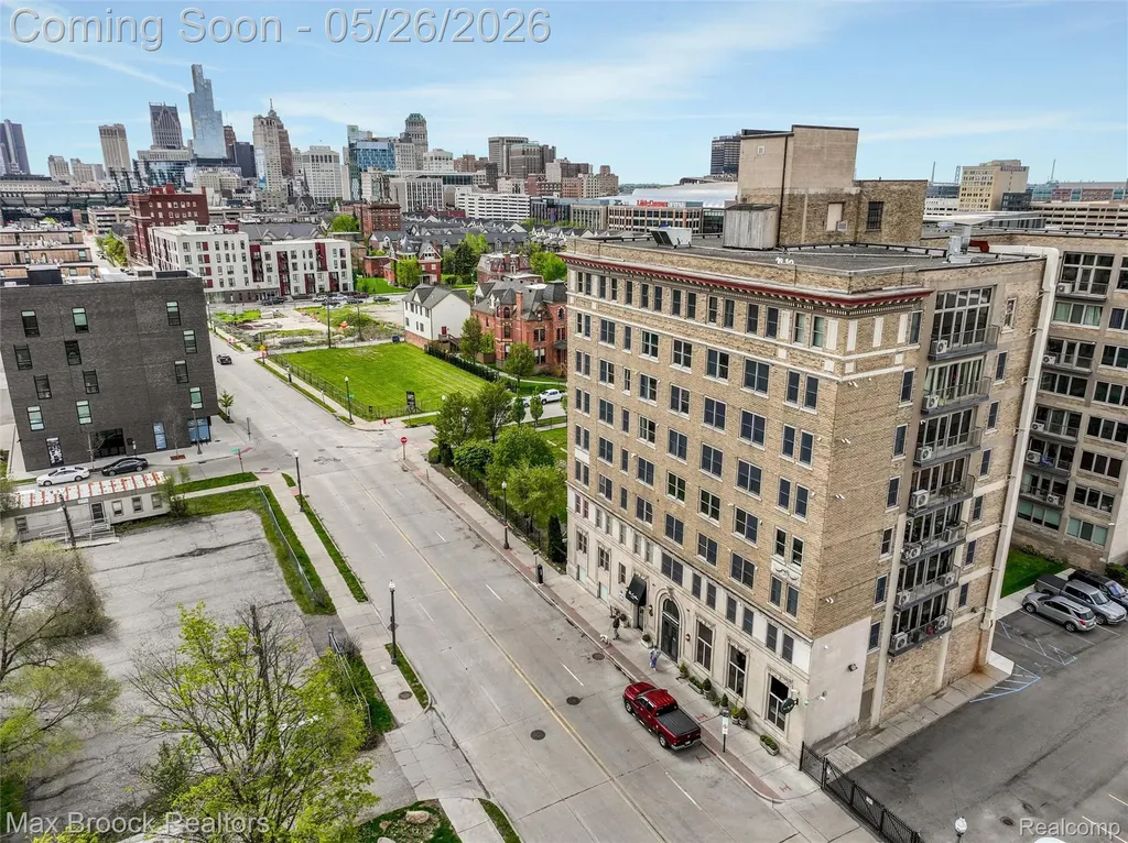 2915 John R Street Detroit City MI 48201