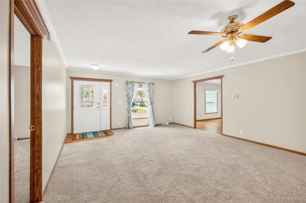 12239 Maple Creek Court Green Oak Township MI 48178