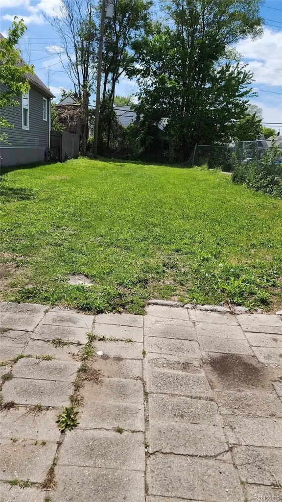 13015 Conant Street Detroit City MI 48212