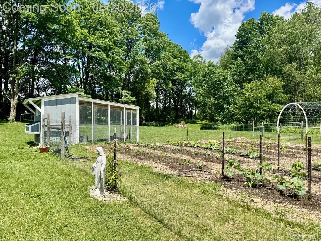 5465 S Lake George Road Dryden Township MI 48455