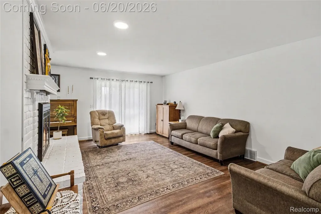 5465 S Lake George Road Dryden Township MI 48455