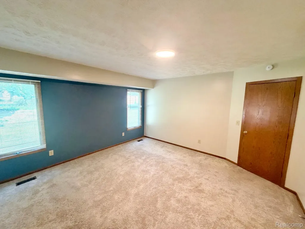 5926 Buttonwood Drive Meridian Charter Township MI 48840