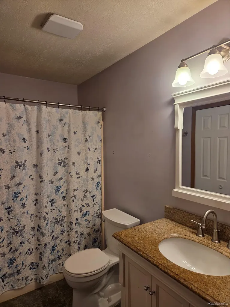 5926 Buttonwood Drive Meridian Charter Township MI 48840