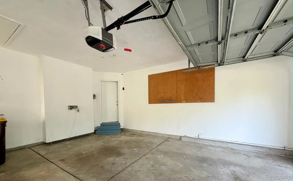 5926 Buttonwood Drive Meridian Charter Township MI 48840