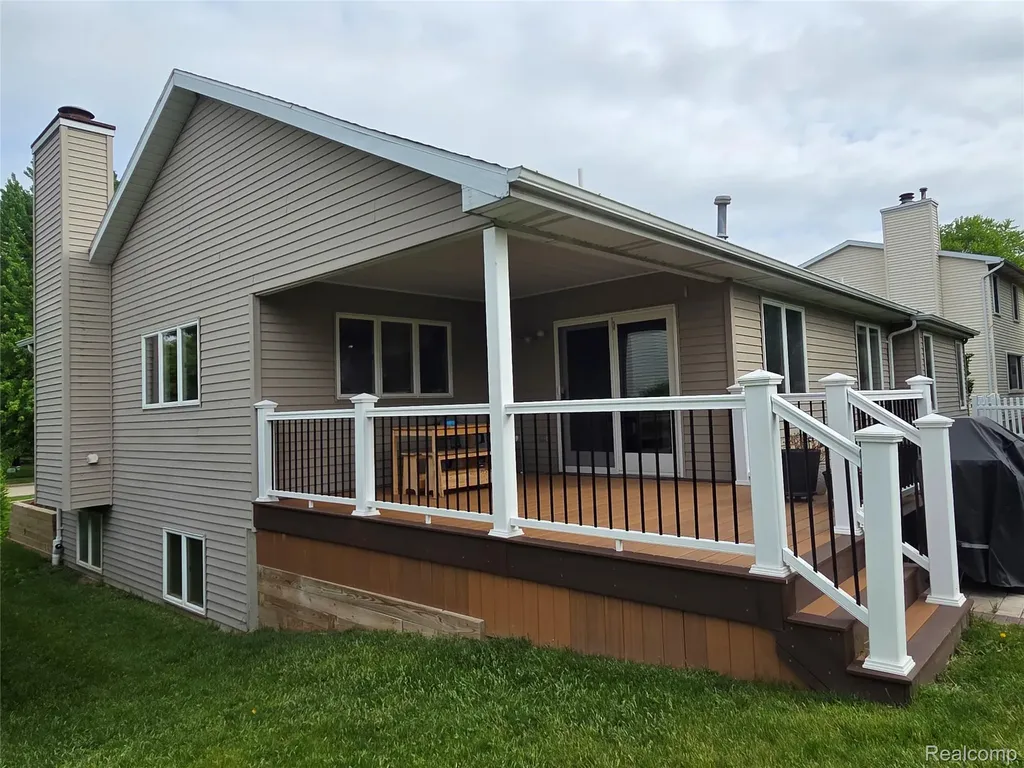 5926 Buttonwood Drive Meridian Charter Township MI 48840