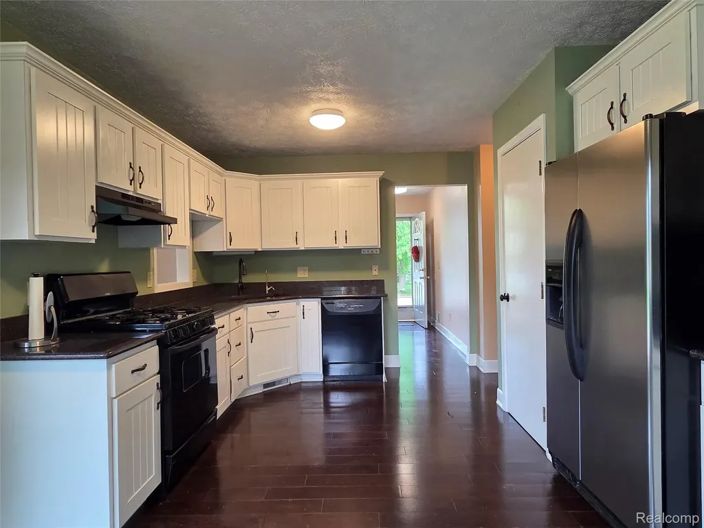 5926 Buttonwood Drive Meridian Charter Township MI 48840