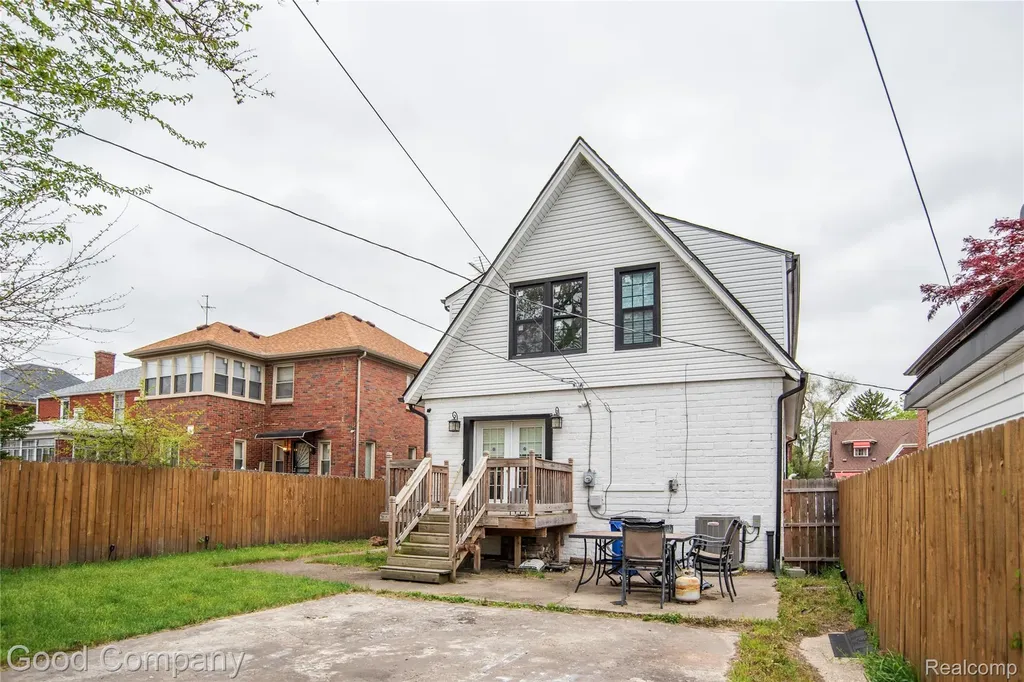 18100 Ohio Street Detroit City MI 48221