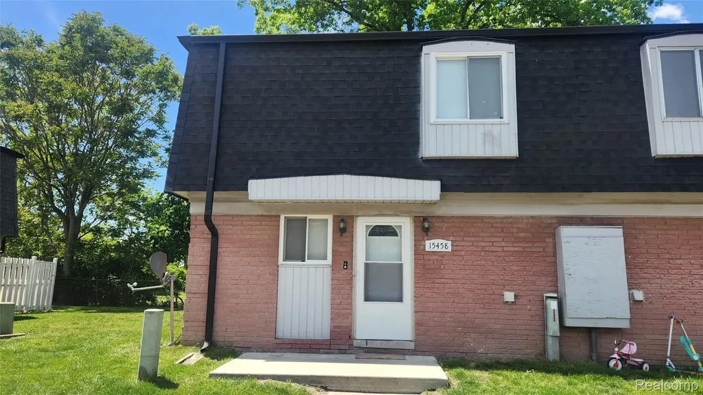 15458 Dupage Boulevard Taylor City MI 48180