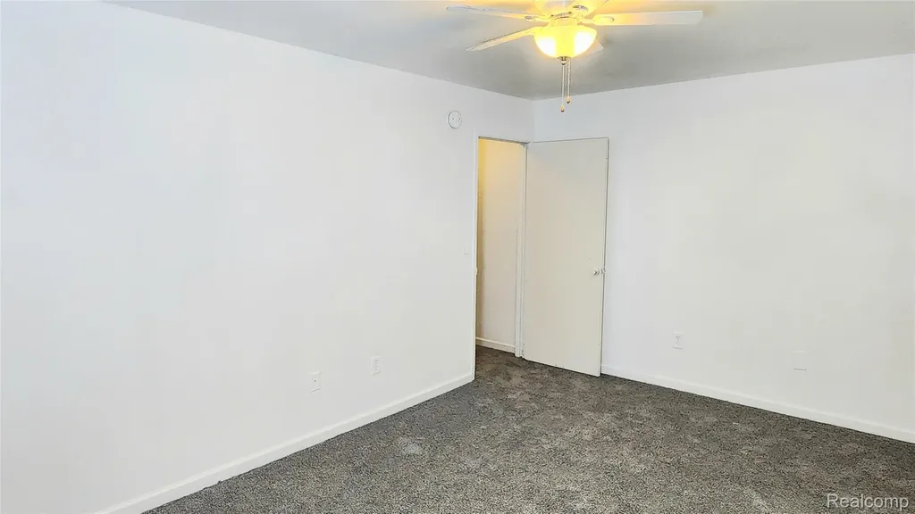 15458 Dupage Boulevard Taylor City MI 48180