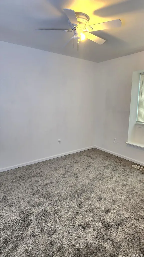 15458 Dupage Boulevard Taylor City MI 48180
