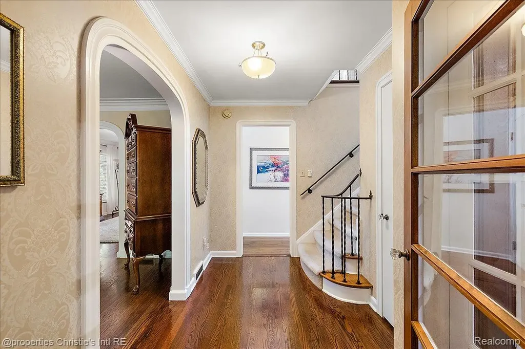 1257 Audubon Road Grosse Pointe Park City MI 48230