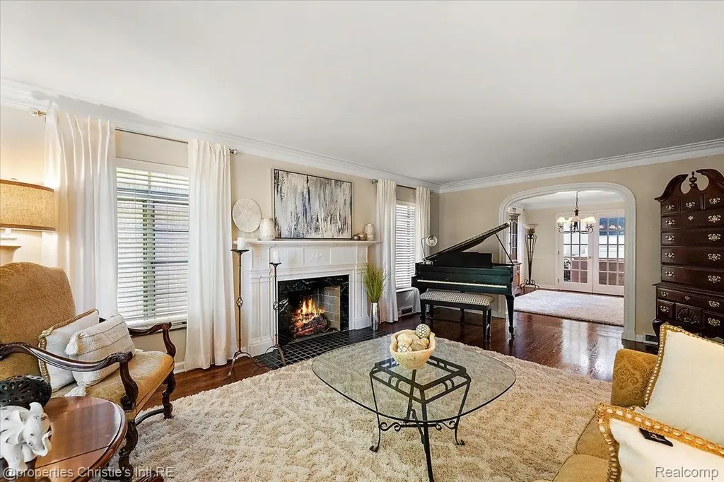 1257 Audubon Road Grosse Pointe Park City MI 48230