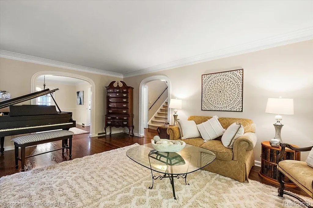 1257 Audubon Road Grosse Pointe Park City MI 48230
