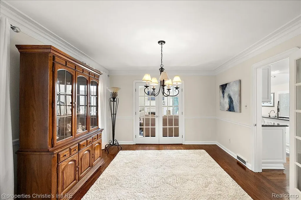 1257 Audubon Road Grosse Pointe Park City MI 48230