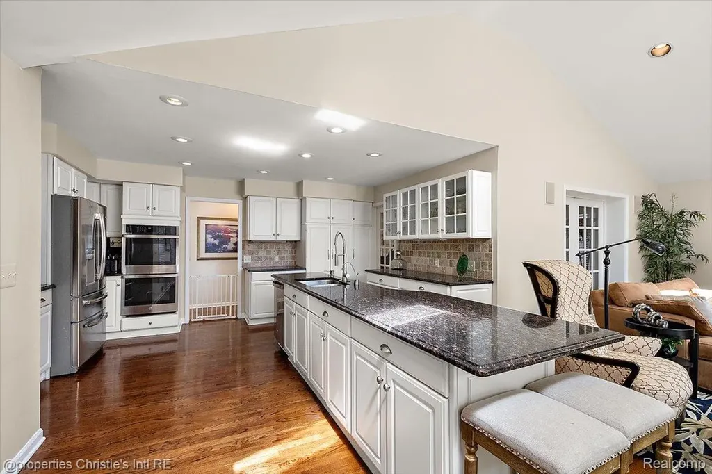 1257 Audubon Road Grosse Pointe Park City MI 48230