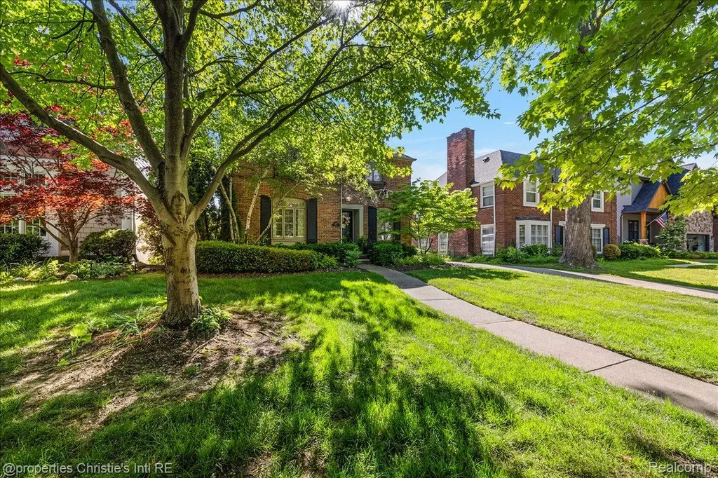 1257 Audubon Road Grosse Pointe Park City MI 48230