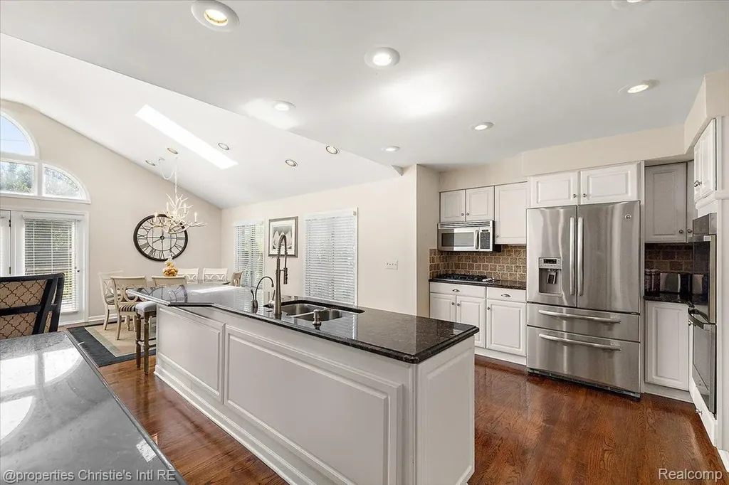 1257 Audubon Road Grosse Pointe Park City MI 48230