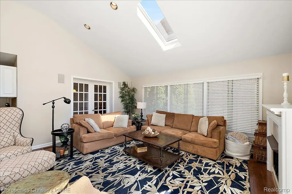 1257 Audubon Road Grosse Pointe Park City MI 48230