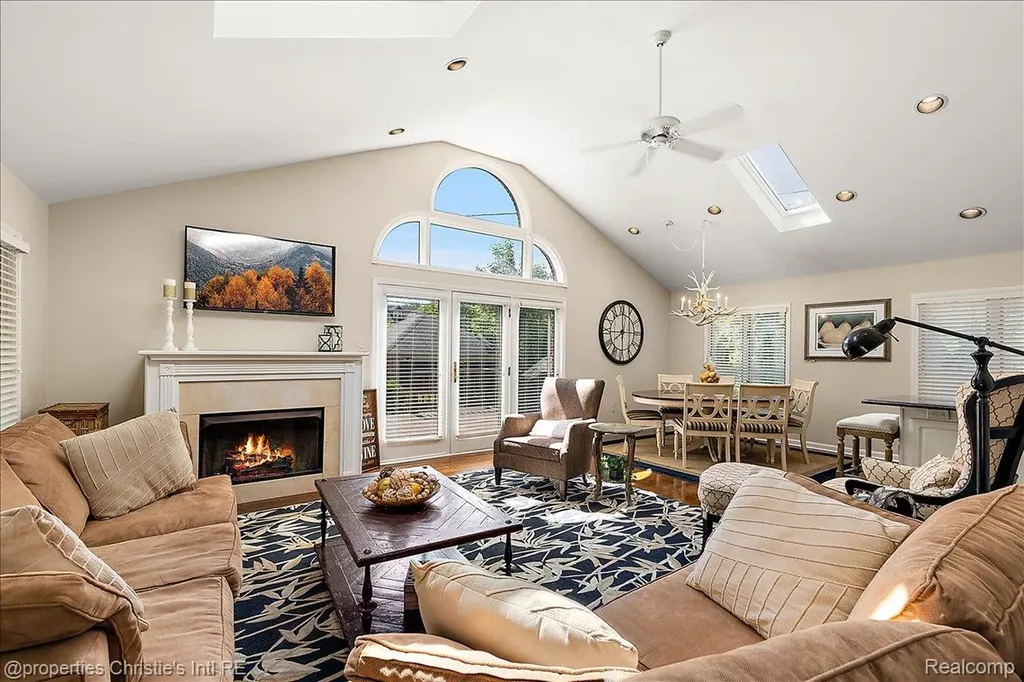 1257 Audubon Road Grosse Pointe Park City MI 48230