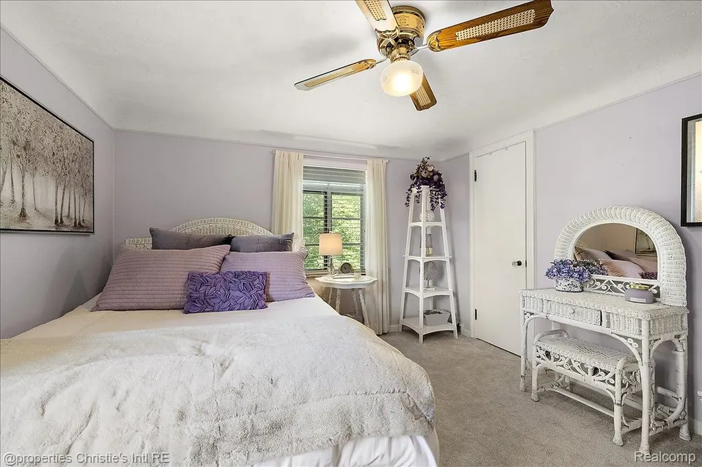 1257 Audubon Road Grosse Pointe Park City MI 48230