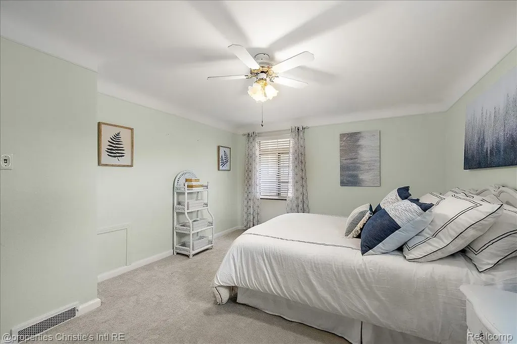 1257 Audubon Road Grosse Pointe Park City MI 48230