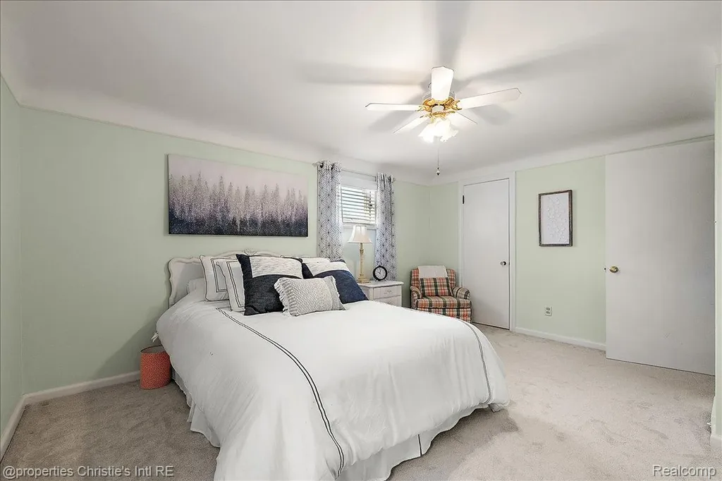 1257 Audubon Road Grosse Pointe Park City MI 48230