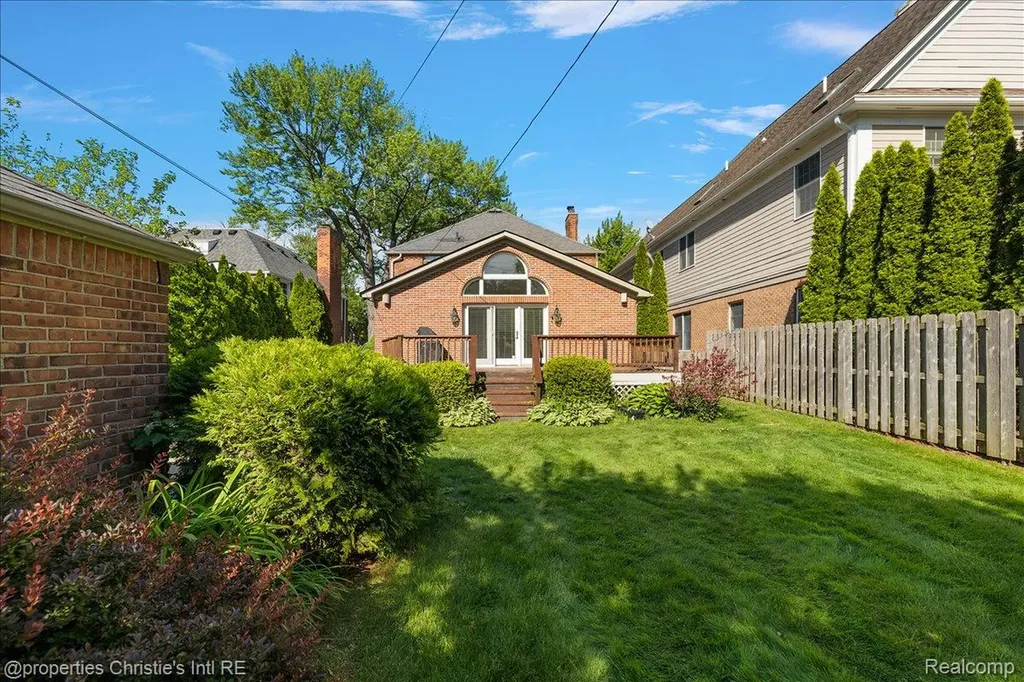 1257 Audubon Road Grosse Pointe Park City MI 48230