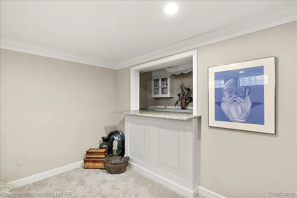 1257 Audubon Road Grosse Pointe Park City MI 48230