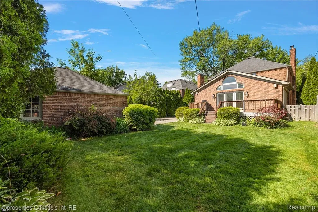 1257 Audubon Road Grosse Pointe Park City MI 48230