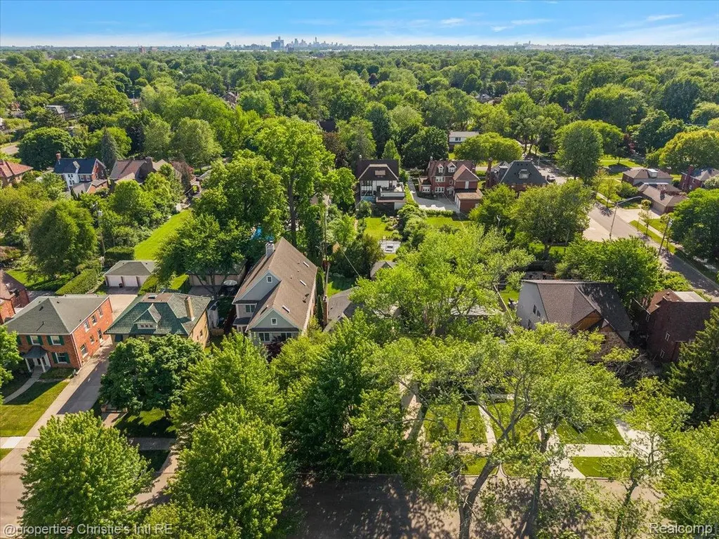 1257 Audubon Road Grosse Pointe Park City MI 48230