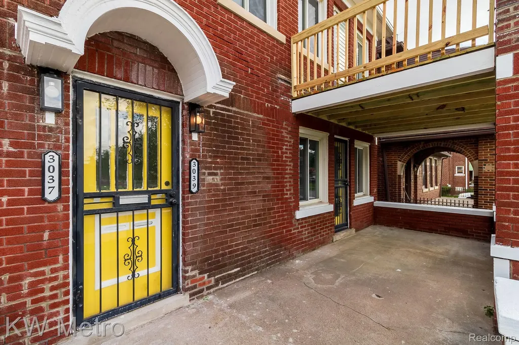 3037 Calvert Street Detroit City MI 48206