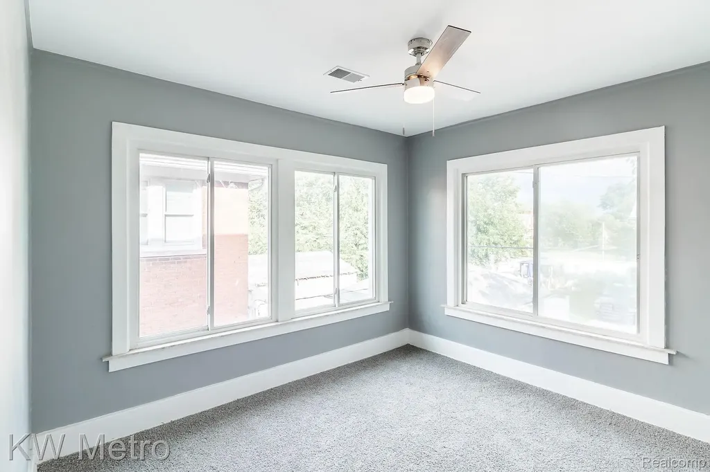 3037 Calvert Street Detroit City MI 48206
