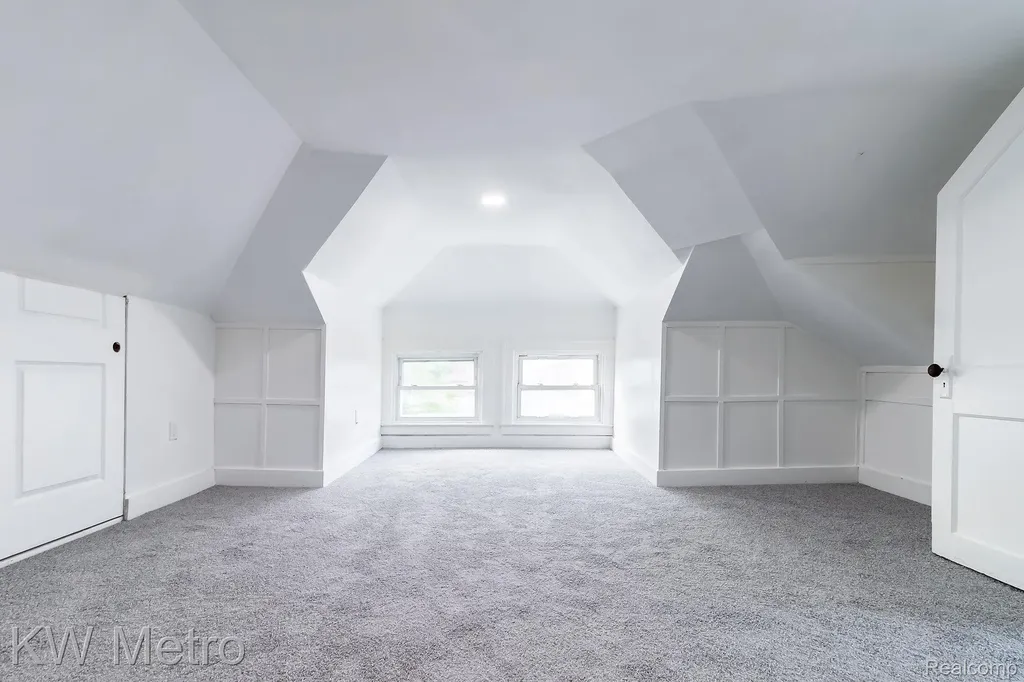 3037 Calvert Street Detroit City MI 48206